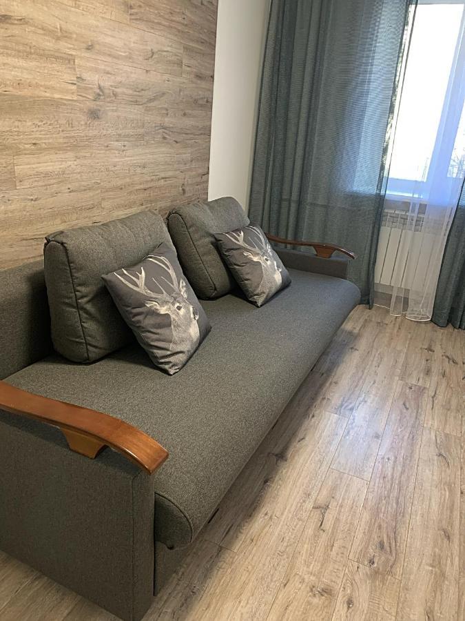 зручні подобово! центр. руська. 3 кімн. Apartment *